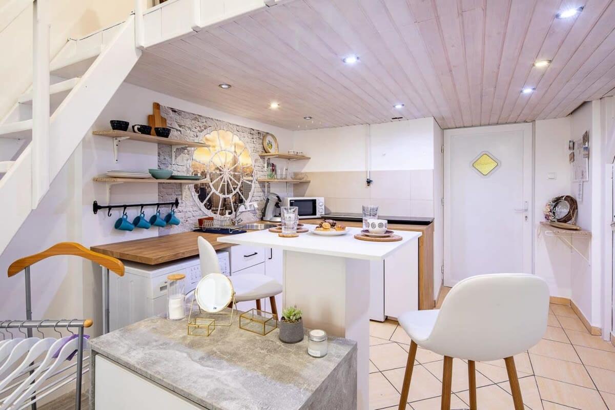 Charming Cozy Downtown Heaven For 2 Apartmán *