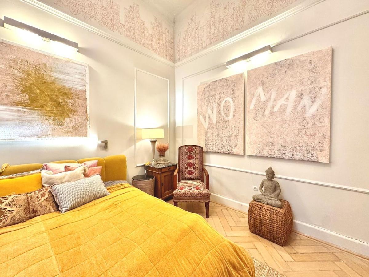 Apartament Andrassy Palace-stylish 2 *