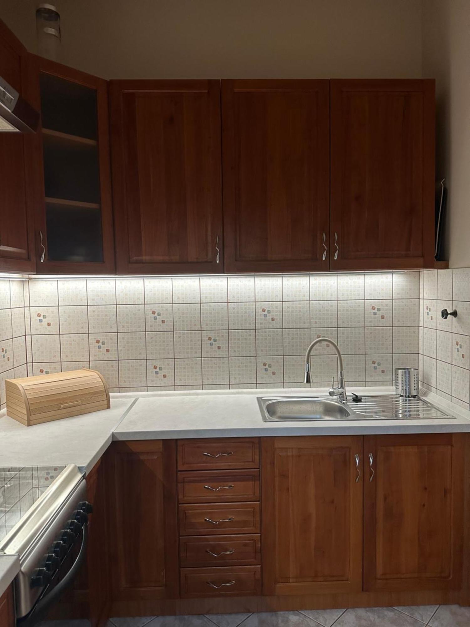 H33 Apartment