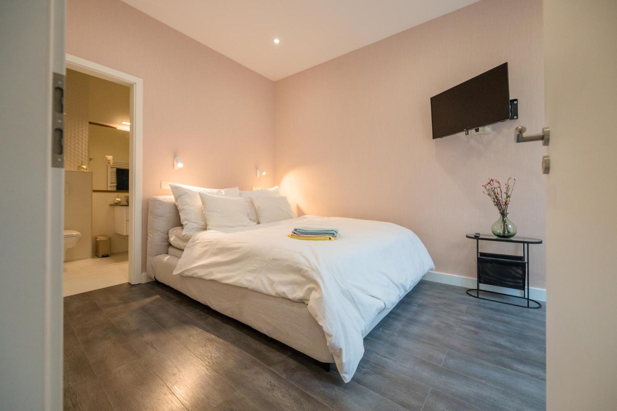 Appartamento Luxury 5 Bedroom 5 Bathroom Penthouse By The Opera Budapest