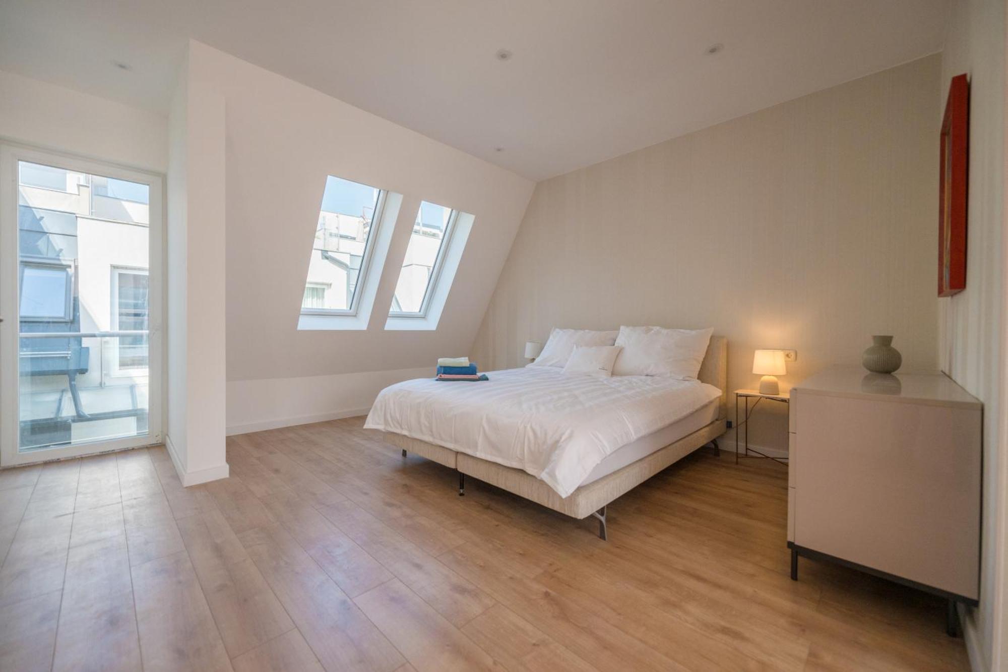 Luxury 5 Bedroom 5 Bathroom Penthouse By The Opera Appartamento