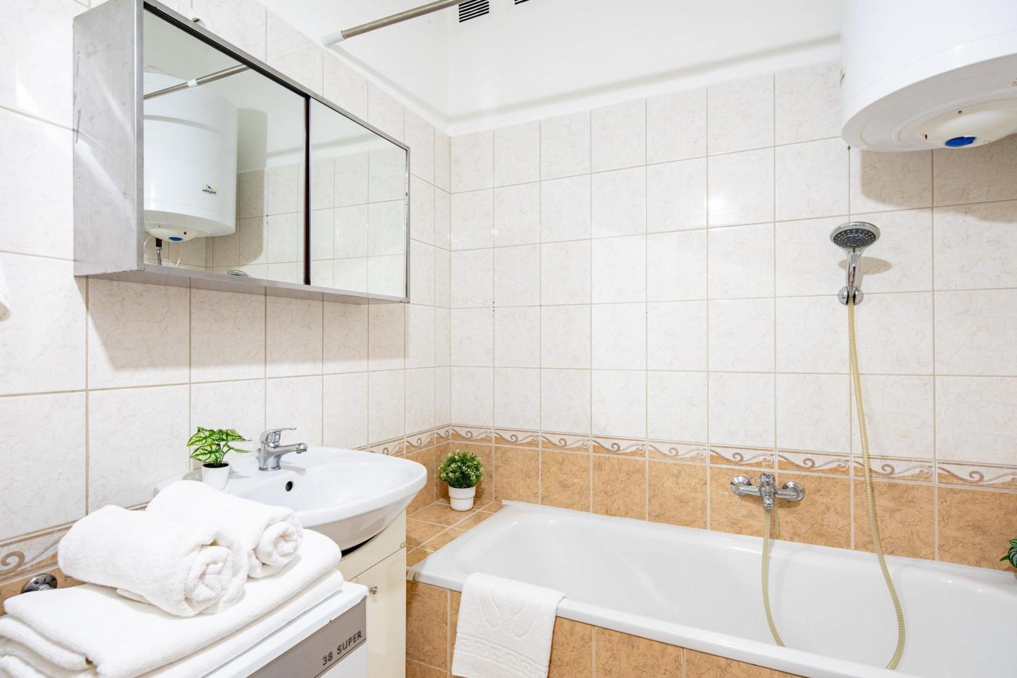 - Bright - Easy Appartement Budapest