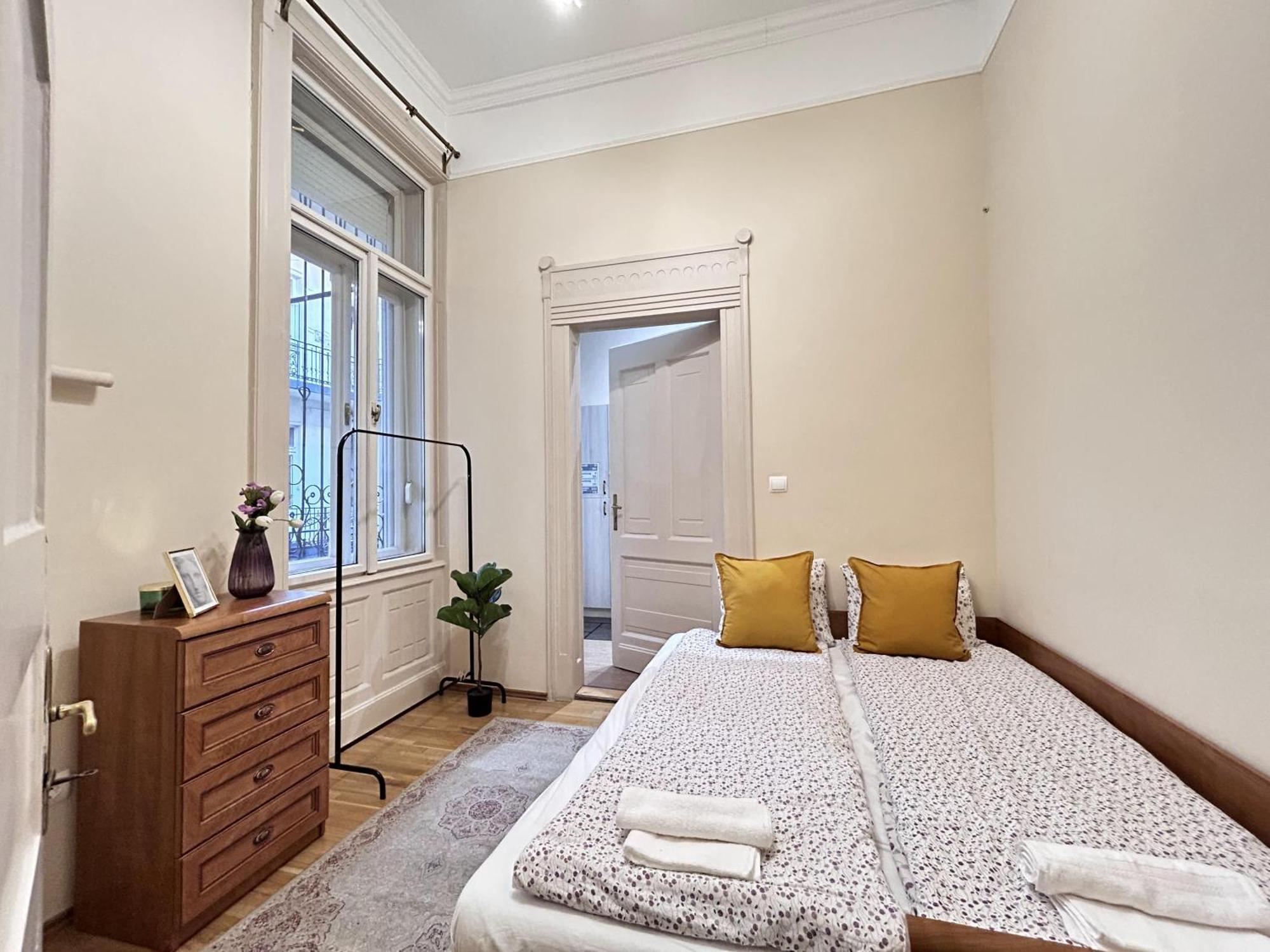 2 Rooms Between Of Chain Bridge, Cathedral, Parlament,Castle Area Budapest