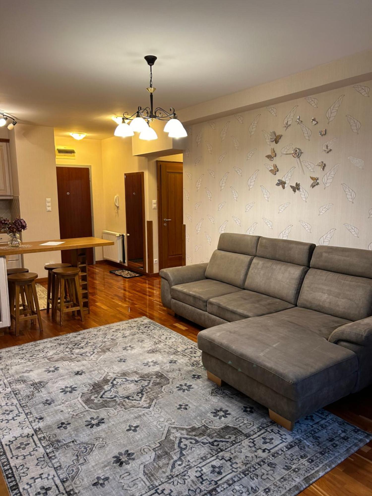 Danube Terrace Elegant With 2 Bedroom With Free Air Conditioner And Private Parking * Budapest