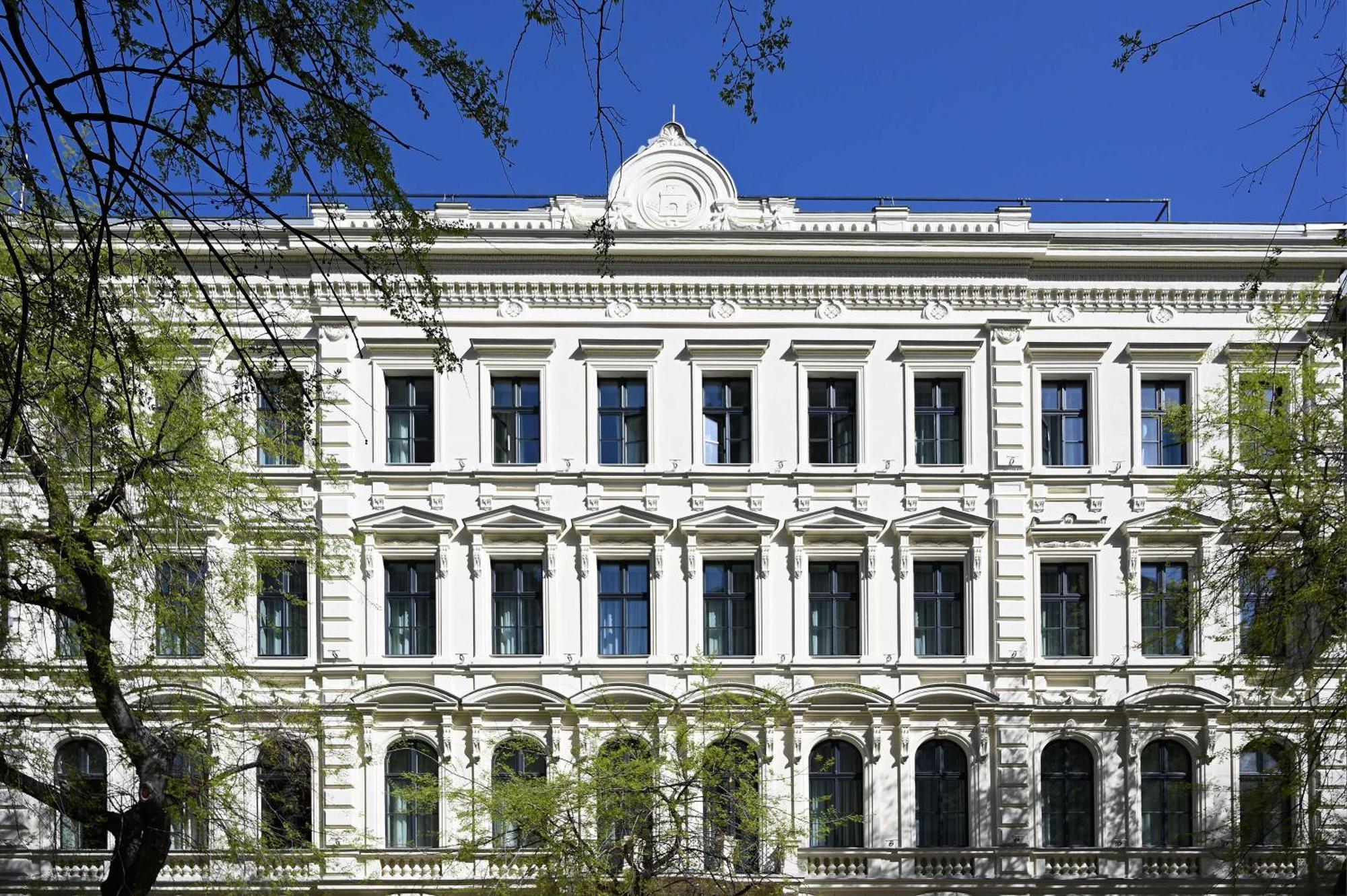 Radisson Collection Hotel, Basilica Budapest