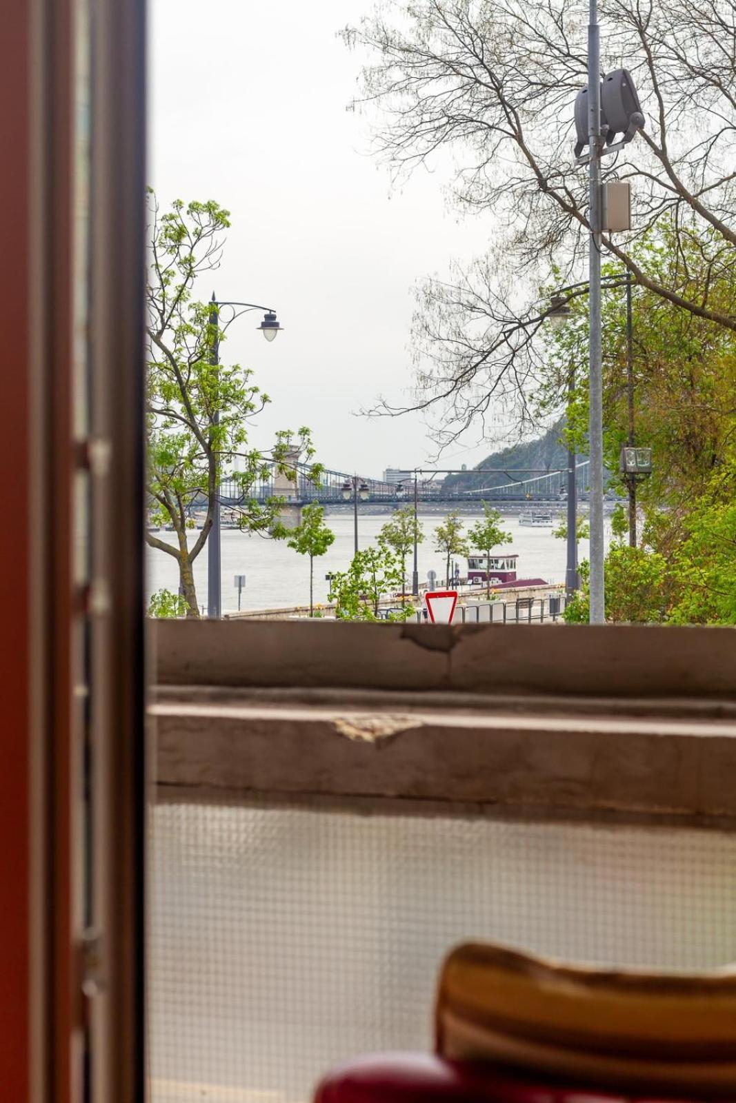 Vintage Parlament View Riverside W Ac By Nw Lejlighed