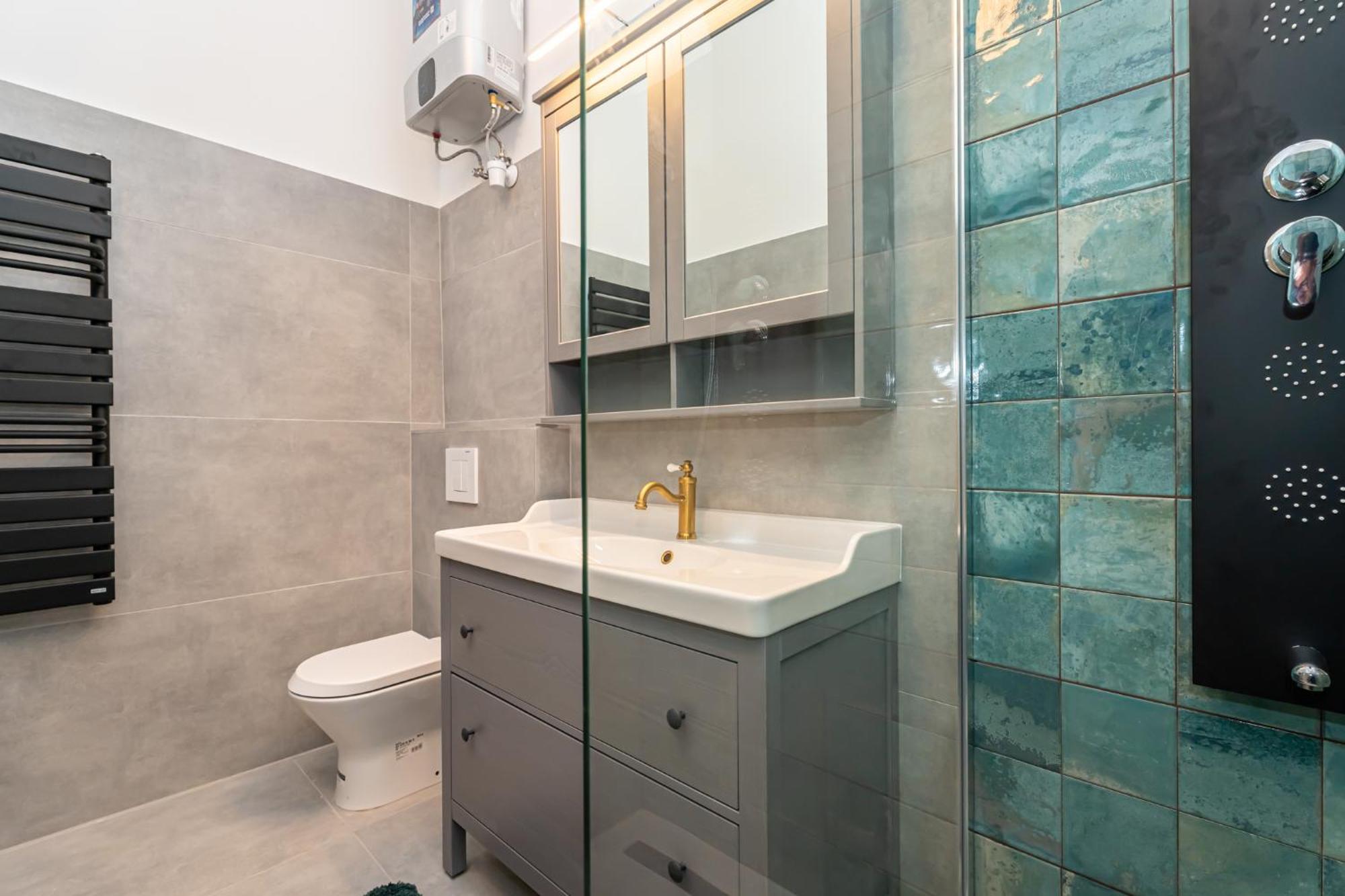 Gozsdu Court Pollack Apartment Budapest