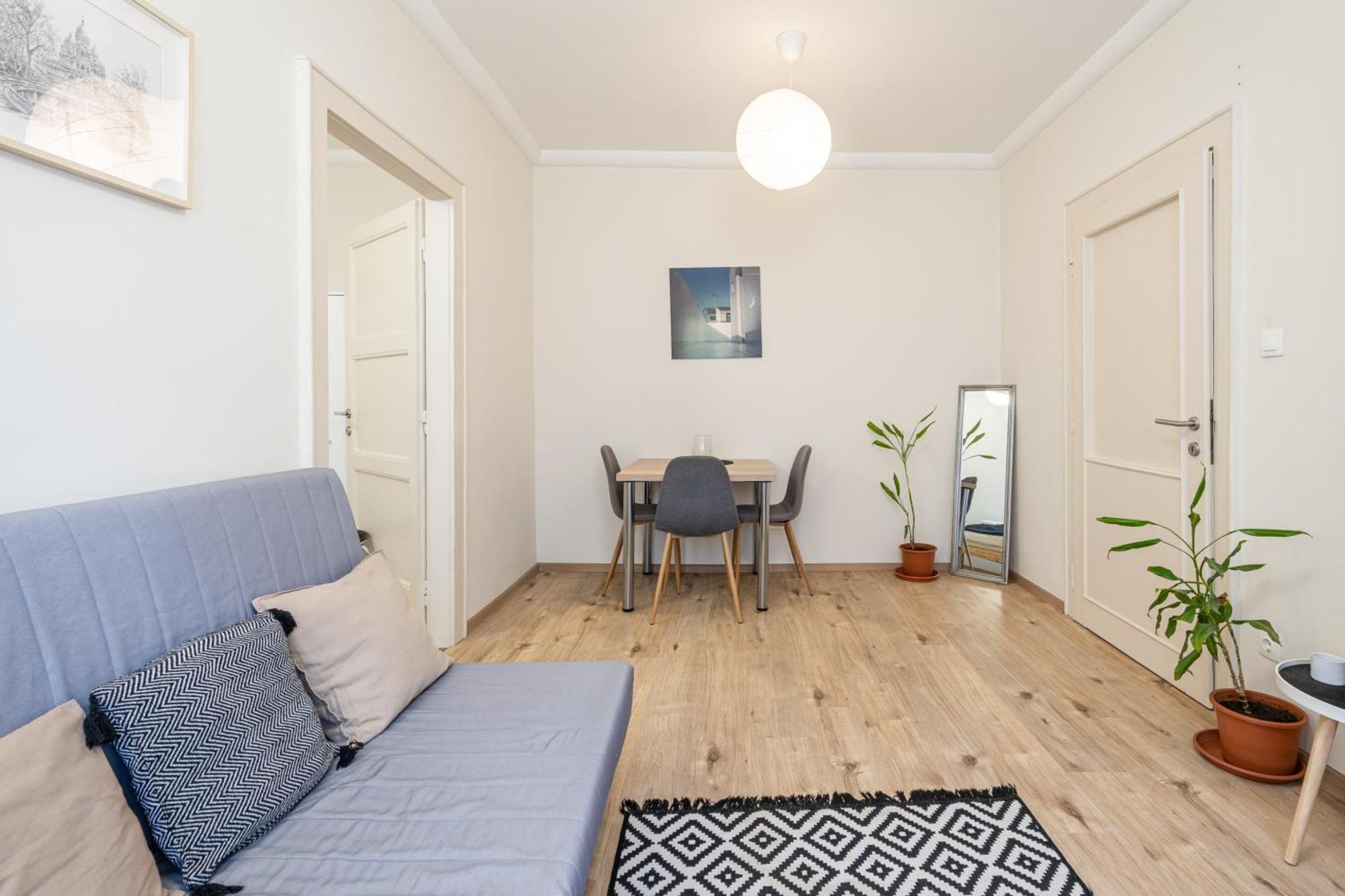 Soft Corner Apartment