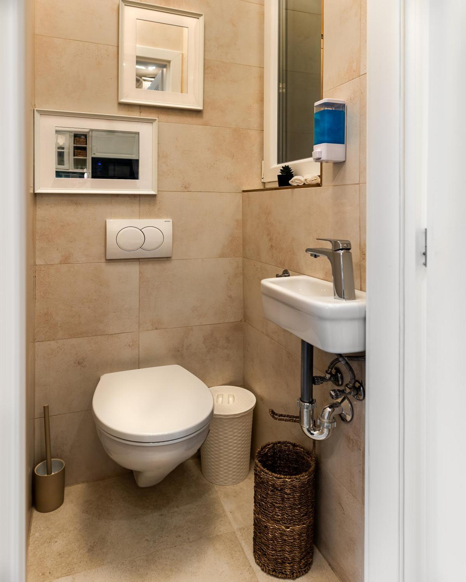 Broadway Street With 3 Bedrooms & 2 Bathrooms Appartamento *