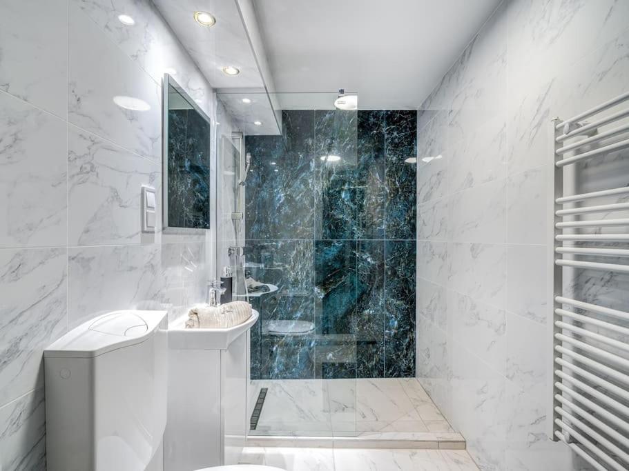 Loft 8 - Grand Stylish With Parking Apartamento Budapest