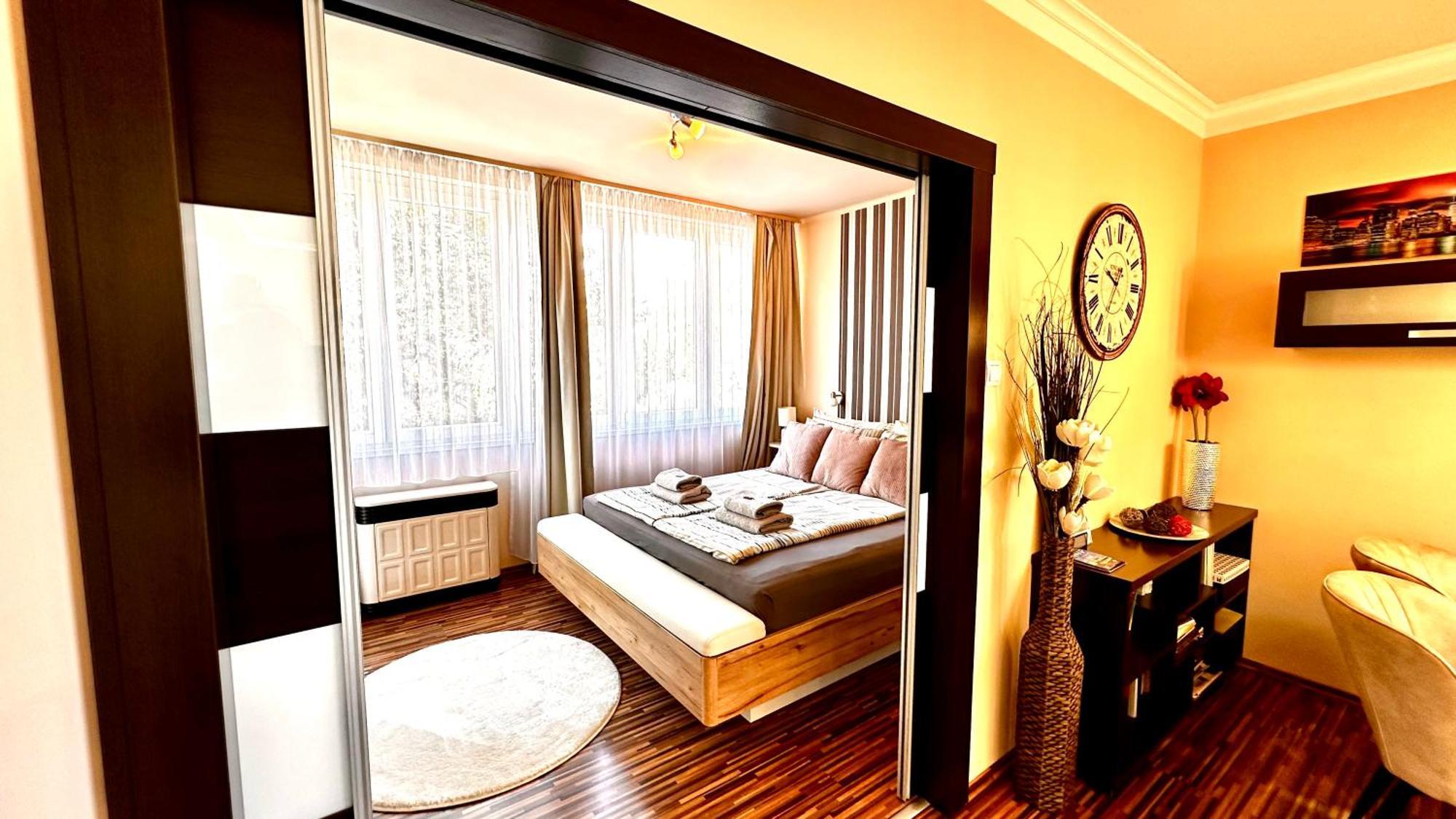 On Gellert Hill Downtown With Free Garage & Castle View Budapest