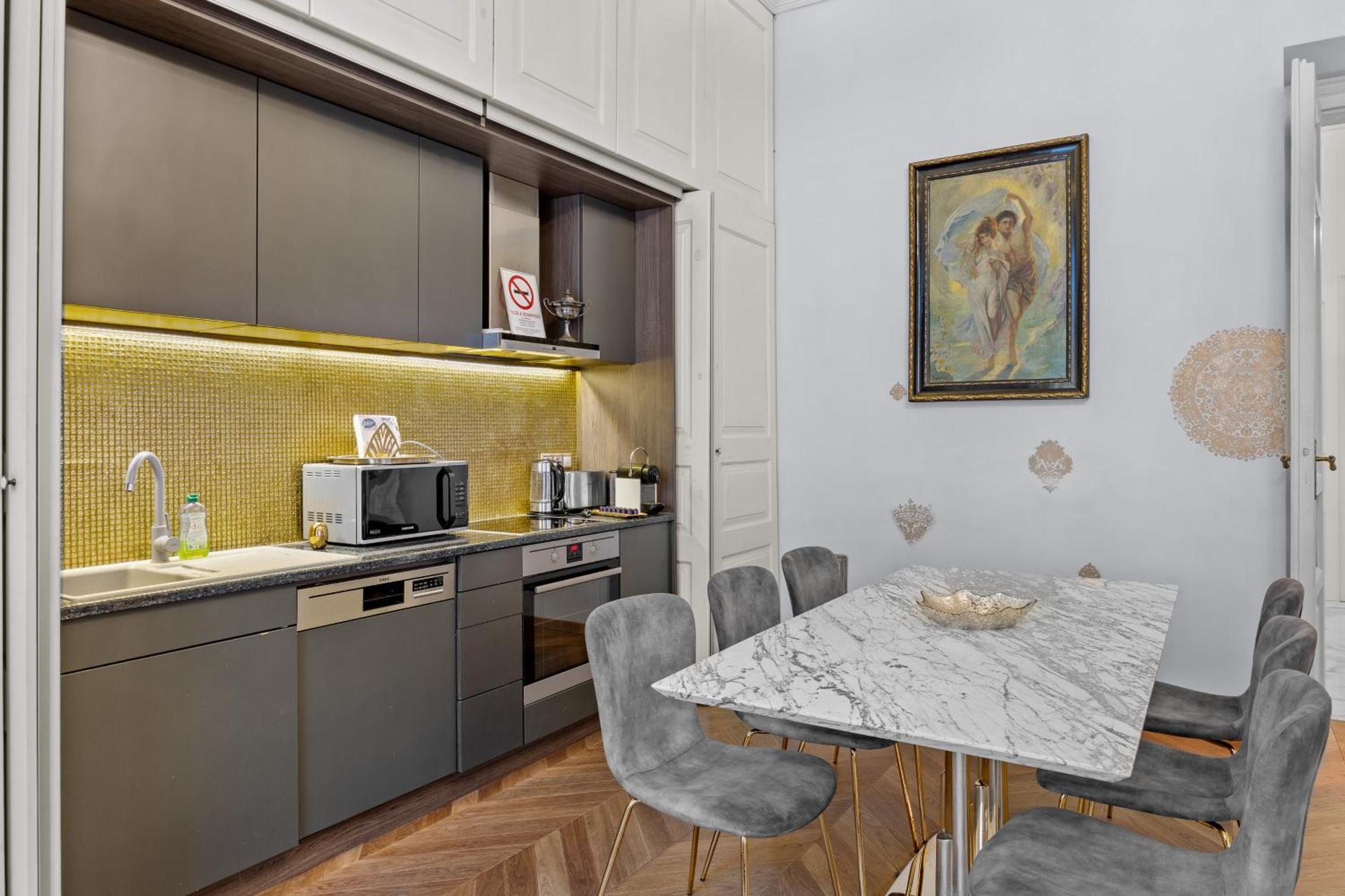 Count Zrinyi Basilica Luxurious Lejlighed Budapest