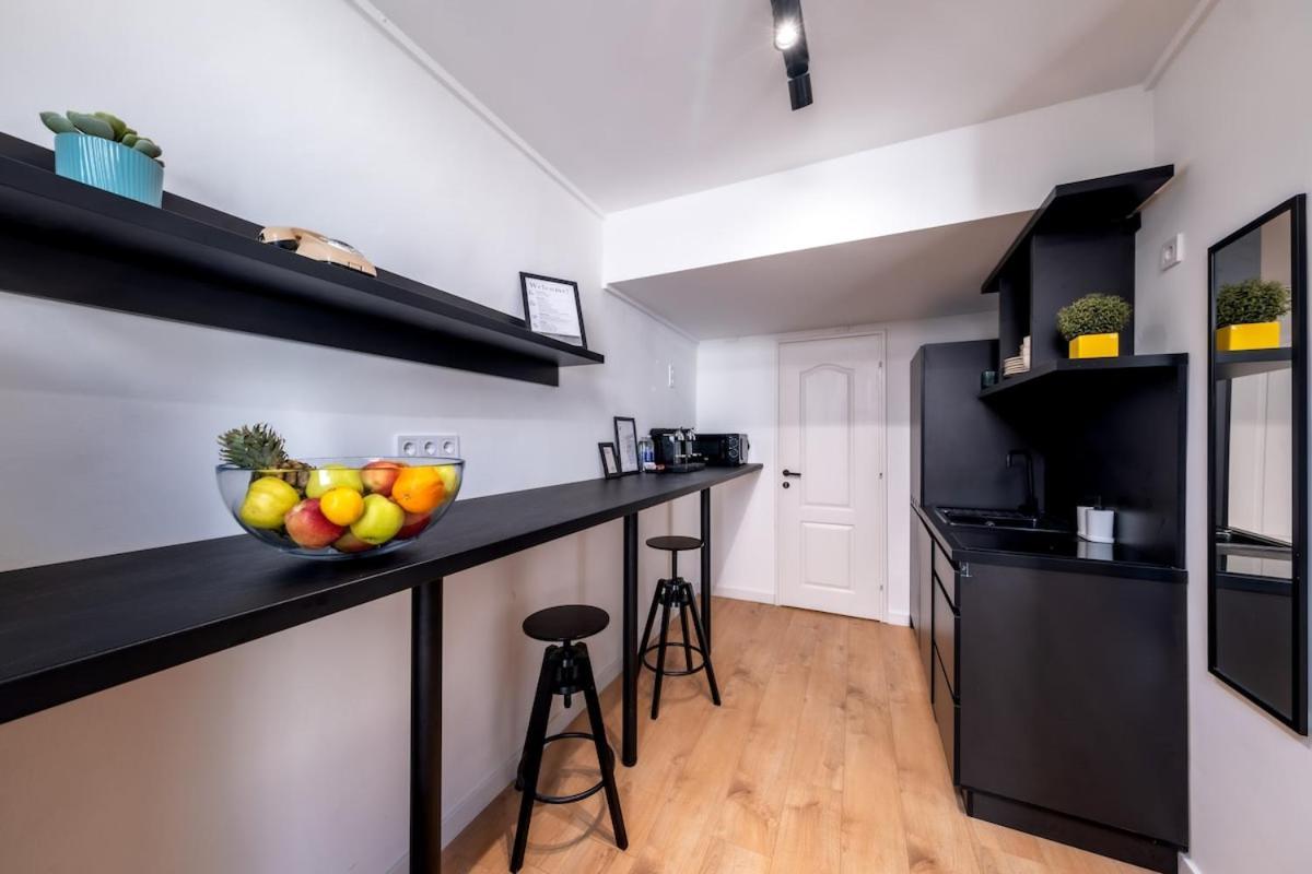 Apartamento Black And White - Dob Utca