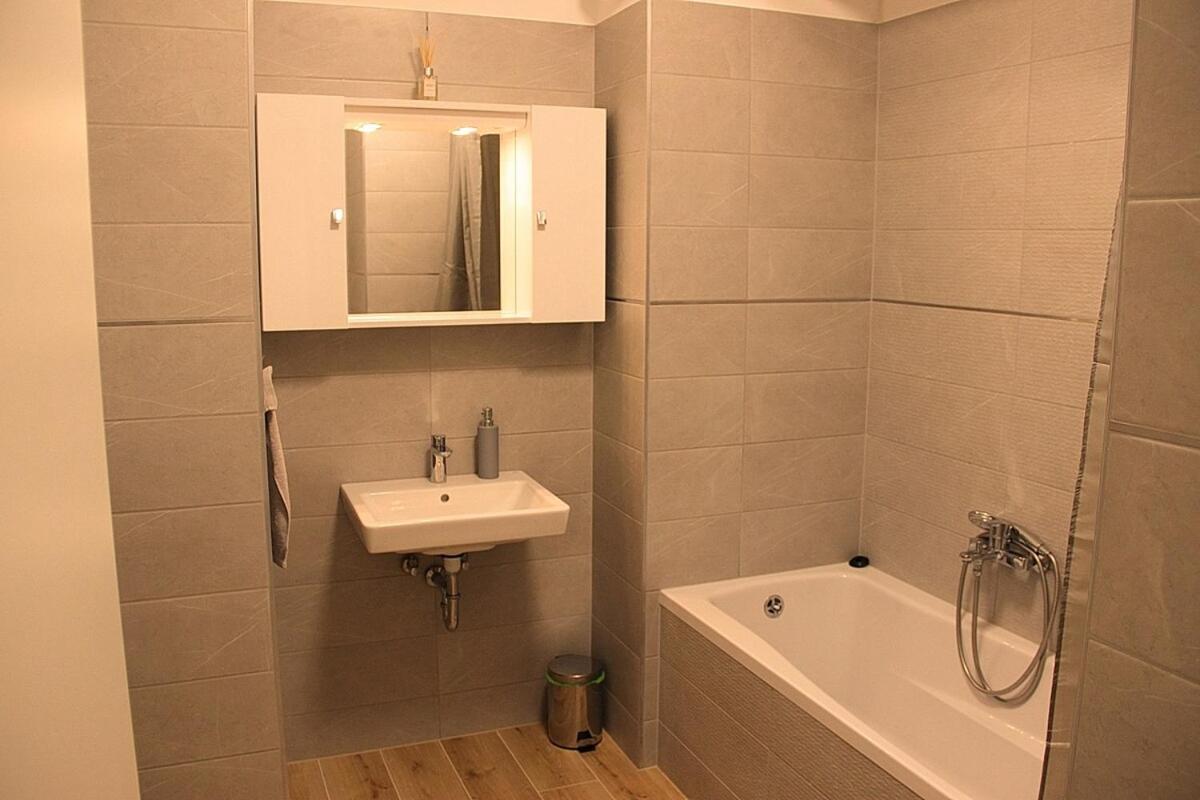 Apartamento Quiet Flat Near Downtown, With Free Garage Budapest