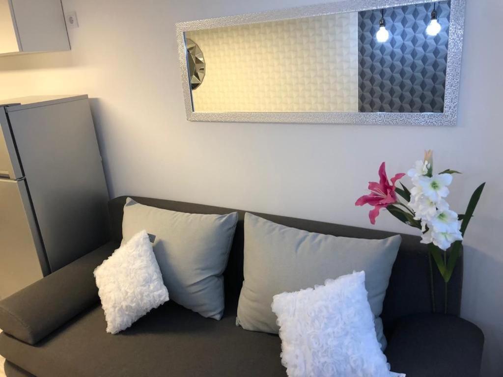 Apartment Corvin Near Semmelweis And Heimpal
