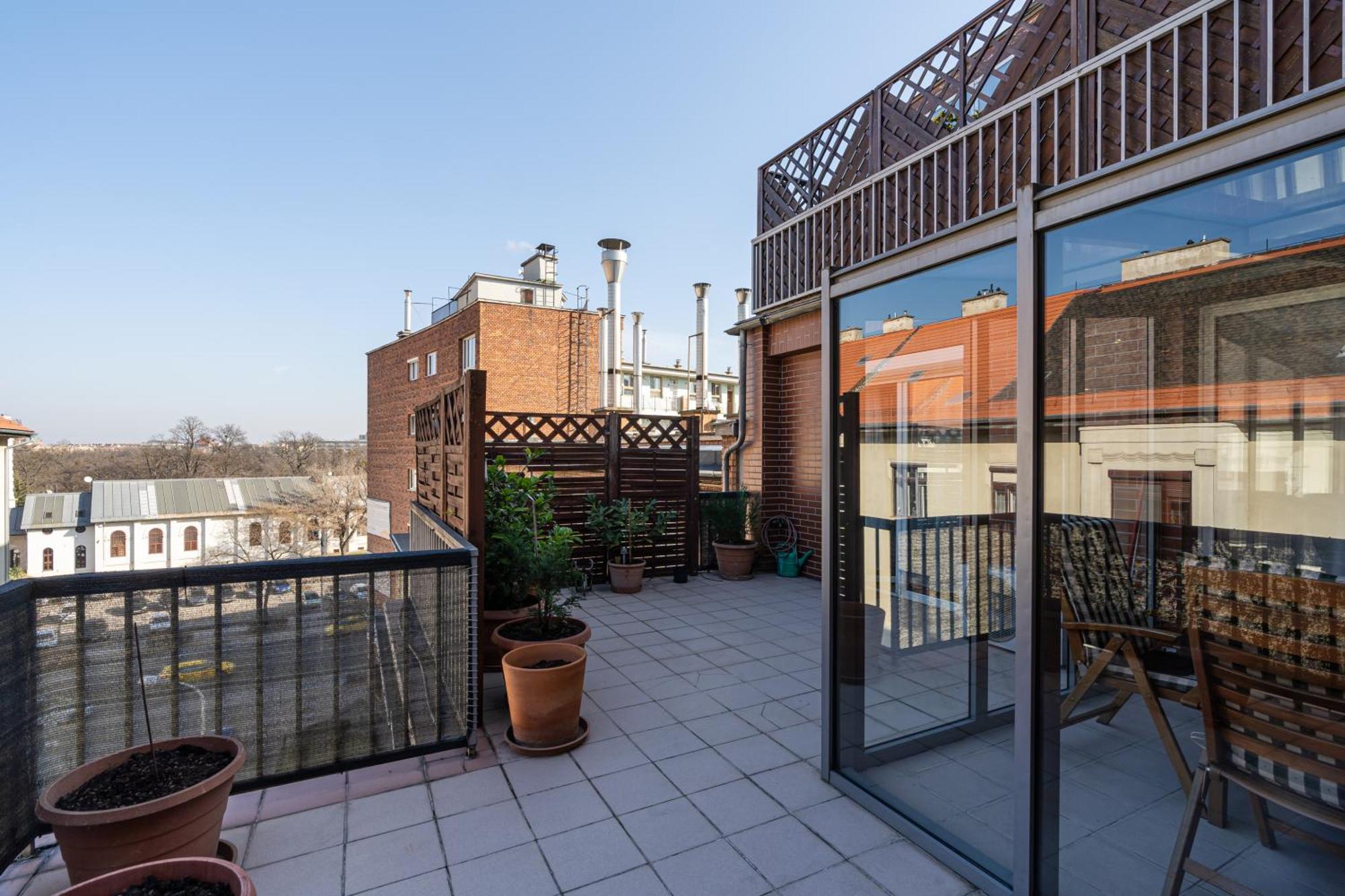 Apartamento Molly's - 2 Bdrms, Terrace, Parking Budapest