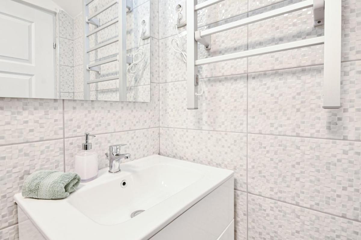 Apartman Madman's Labyrinth By Nw Budapest