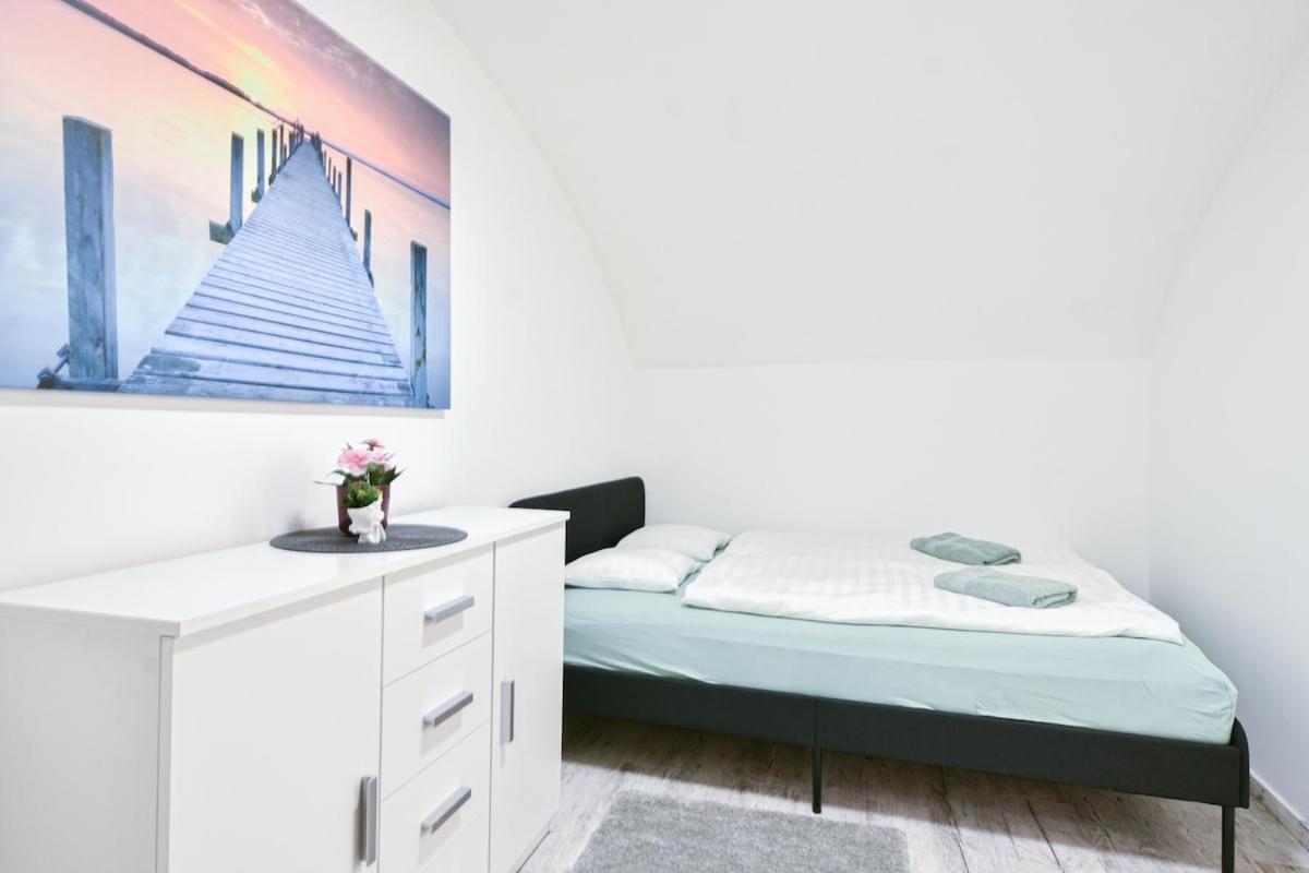 Madman's Labyrinth By Nw Apartman