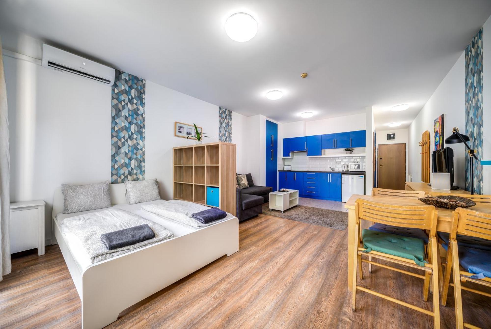 Klauzal 11-202 Center Apartment *