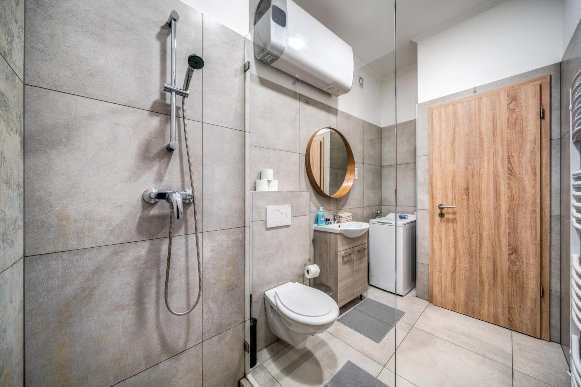 Akacfa-a13 Center 2 Bedroom Apartman *