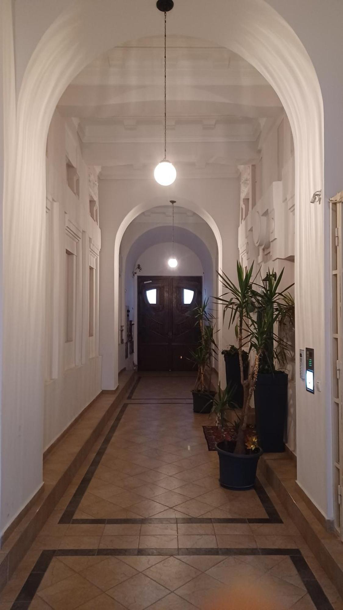 King18 * Budapest
