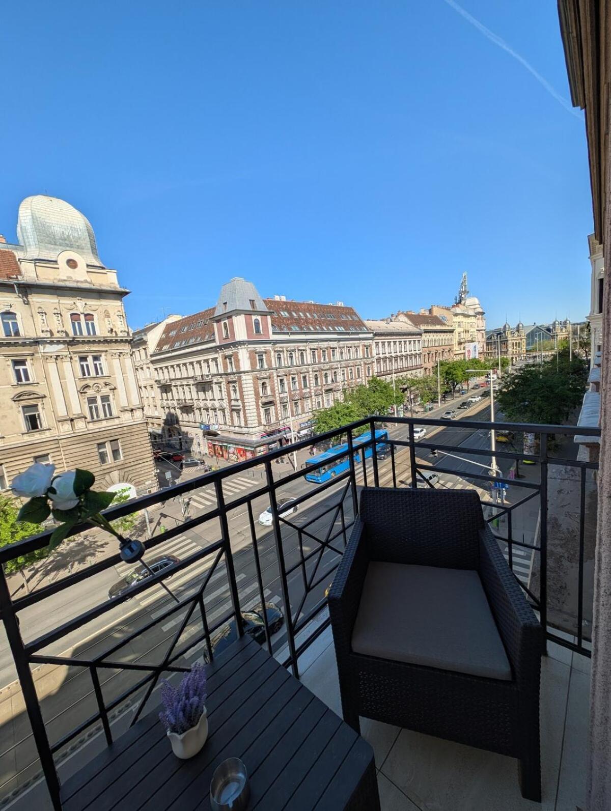Apartamento Heart Of Downtown Luxury Condo, Private Spa, Cinema, Patio