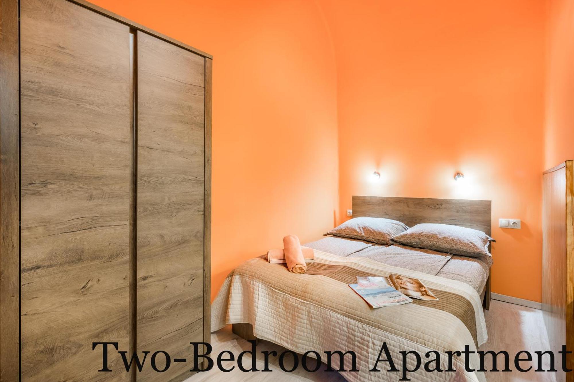 Bpr Luminous Design Apartment Budapest