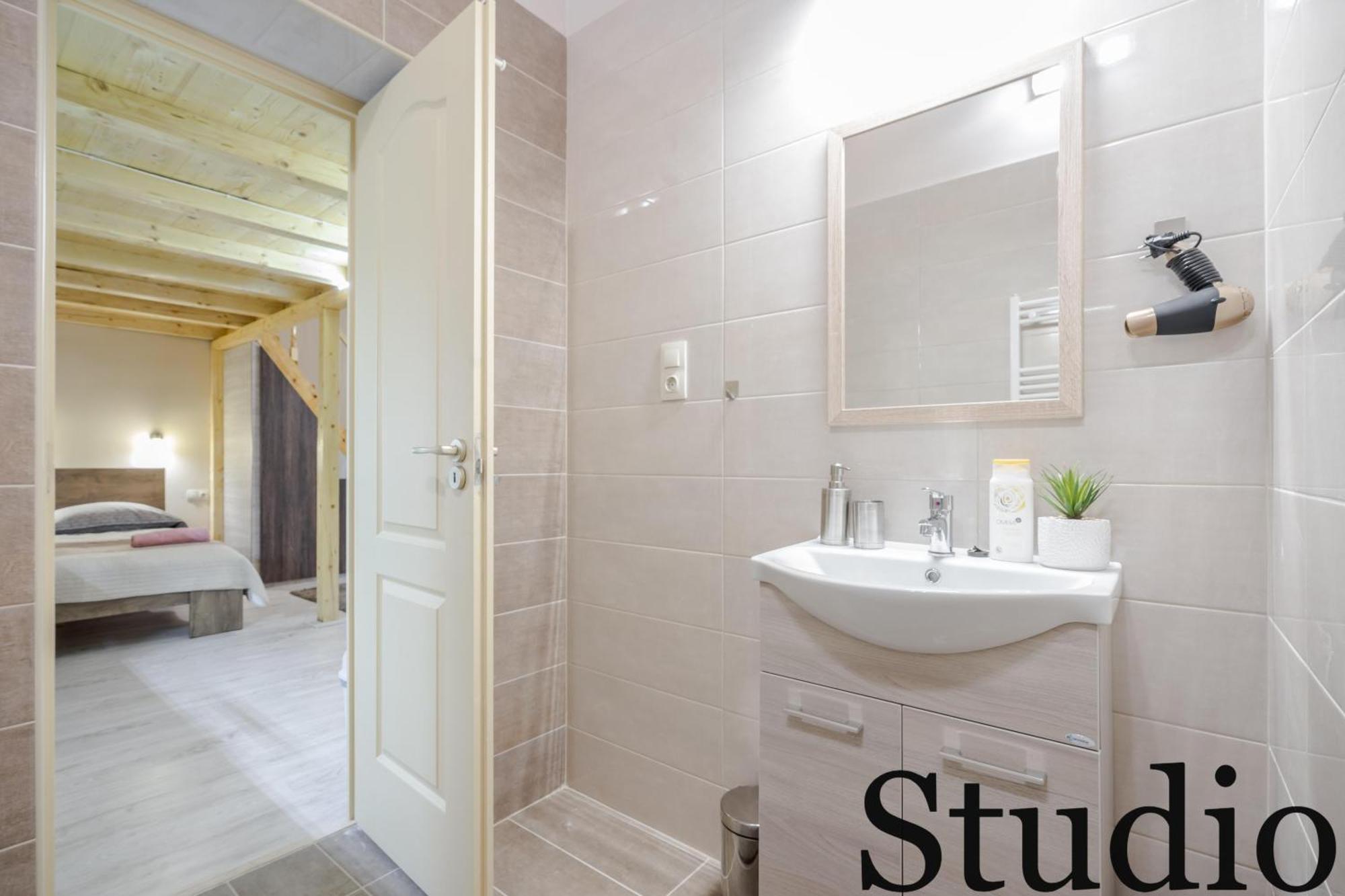 Bpr Luminous Design Apartment *