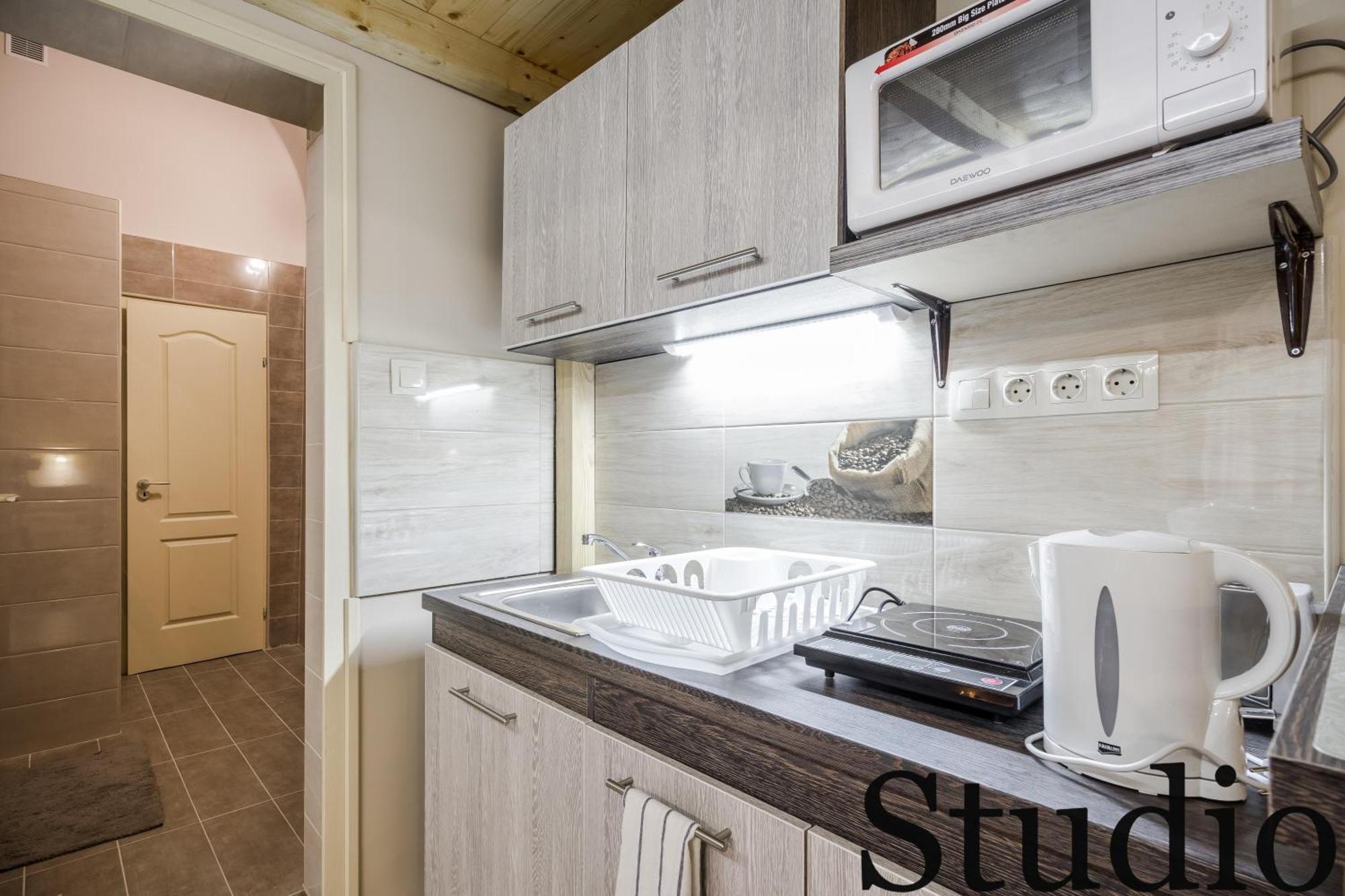 Bpr Luminous Design Apartment
