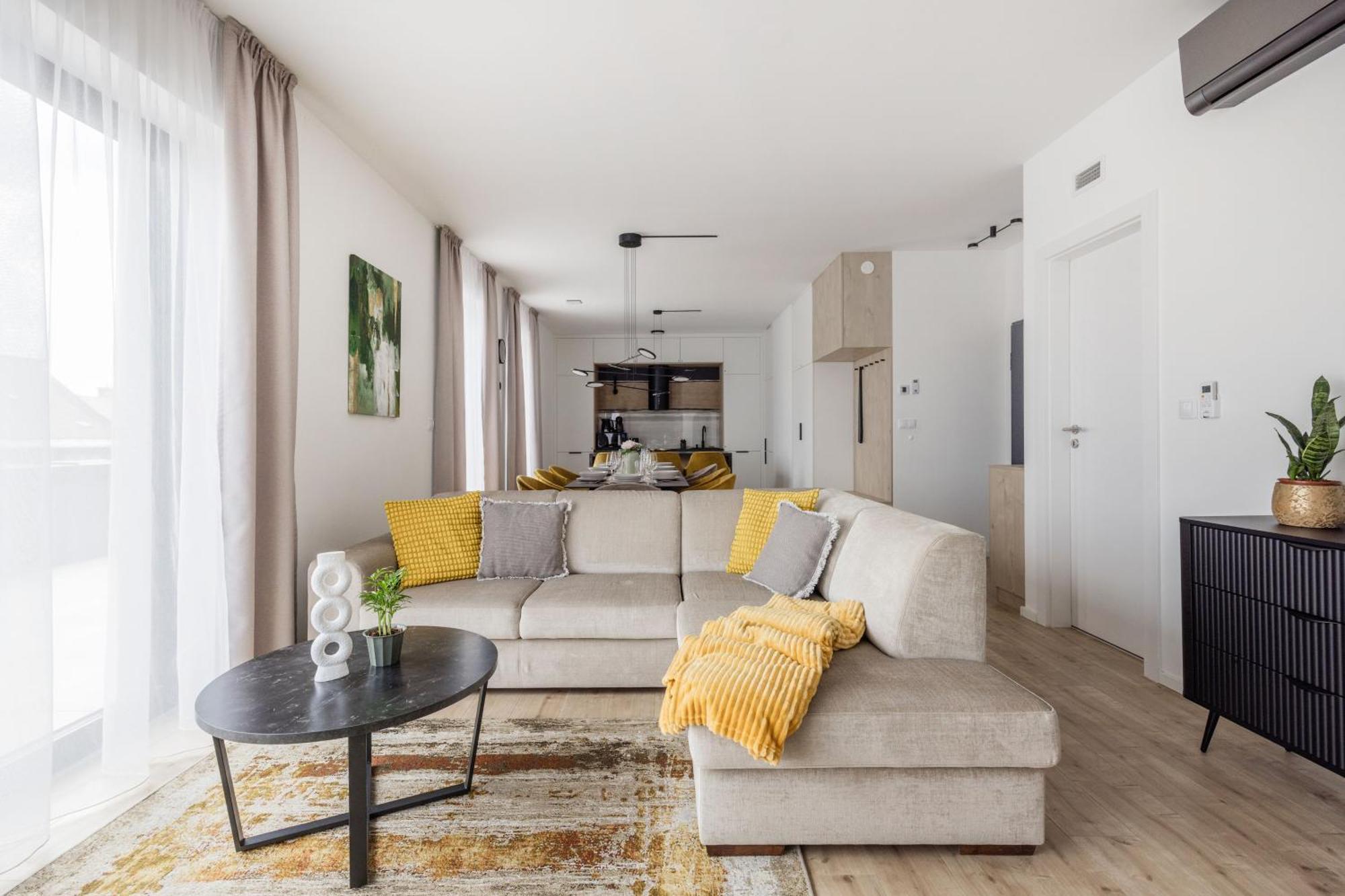 Skyline Living - Penthouse With Terrace And Parking Budapest