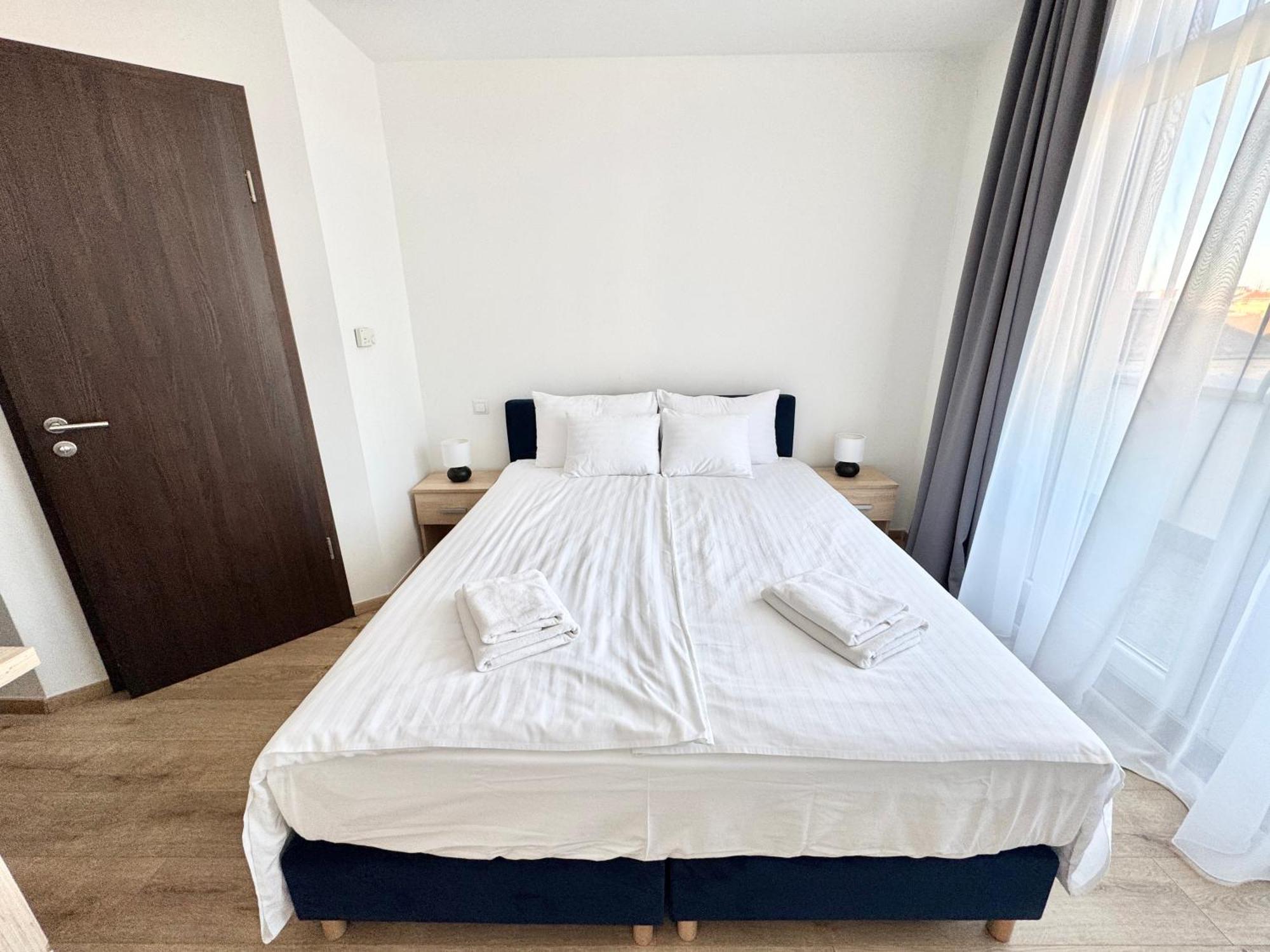 Rooftop City Residence With Underground Parking 3* Budapest