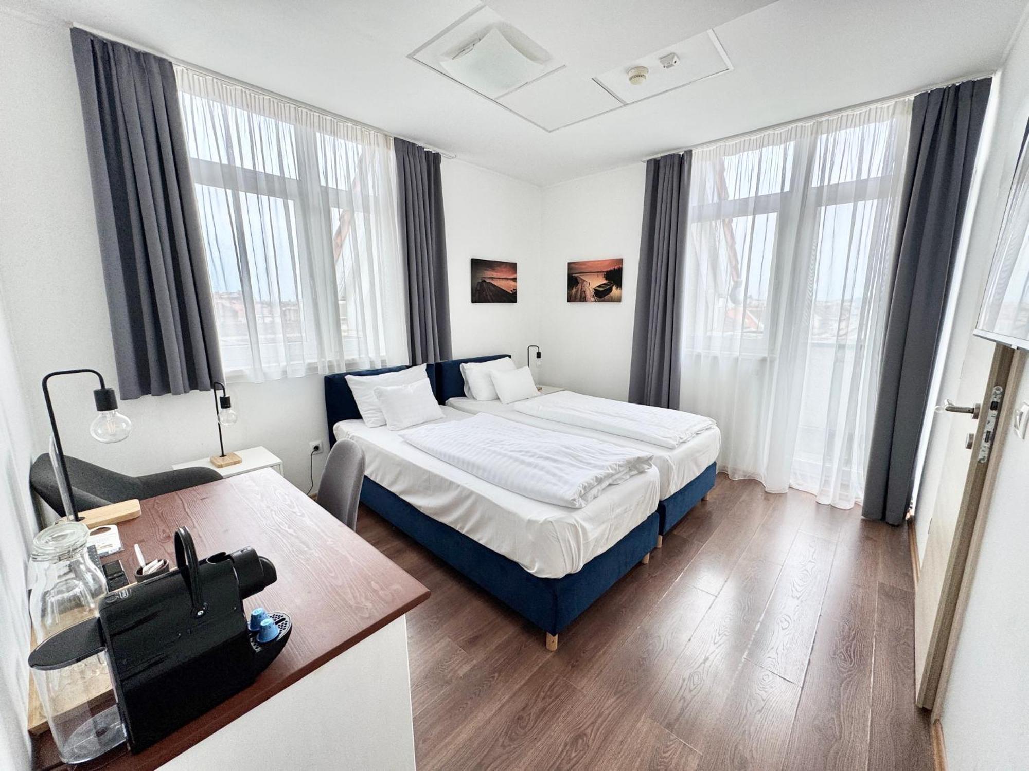Rooftop City Residence With Underground Parking Hotel 3*