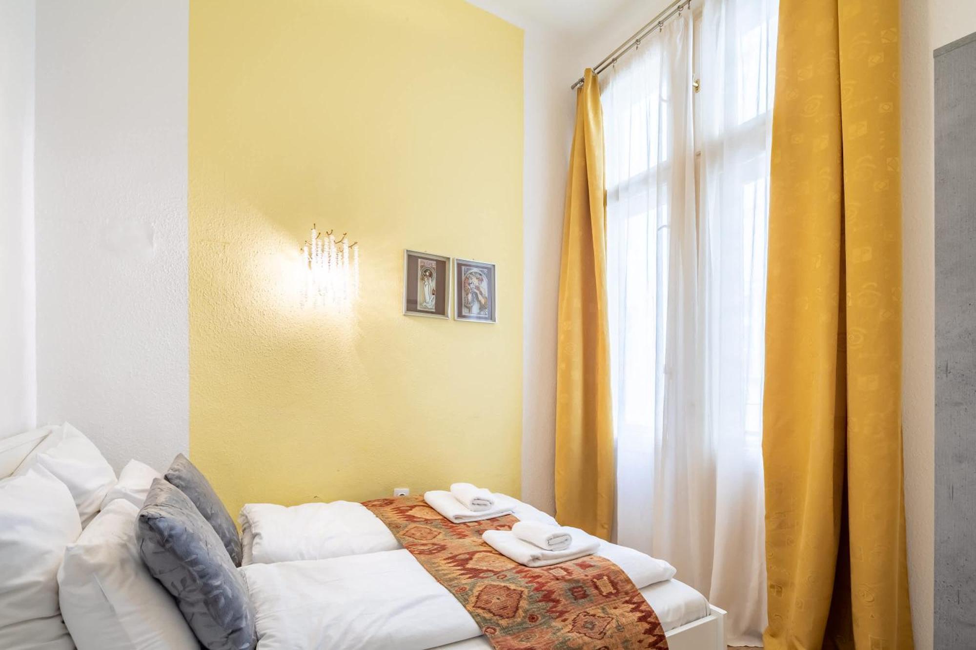 - Large And Comfy Apartamento