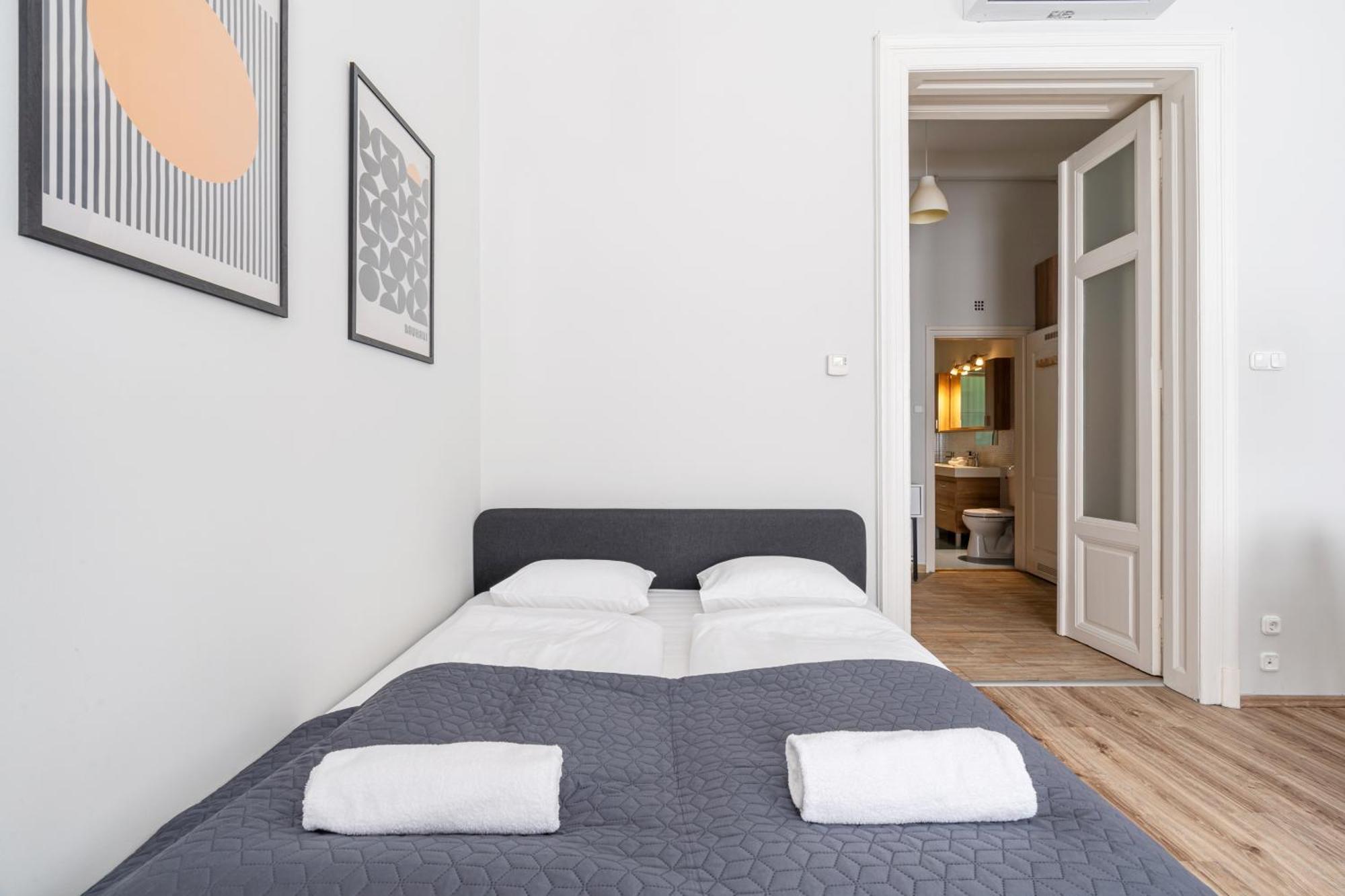 Cosy Castleside Budapest