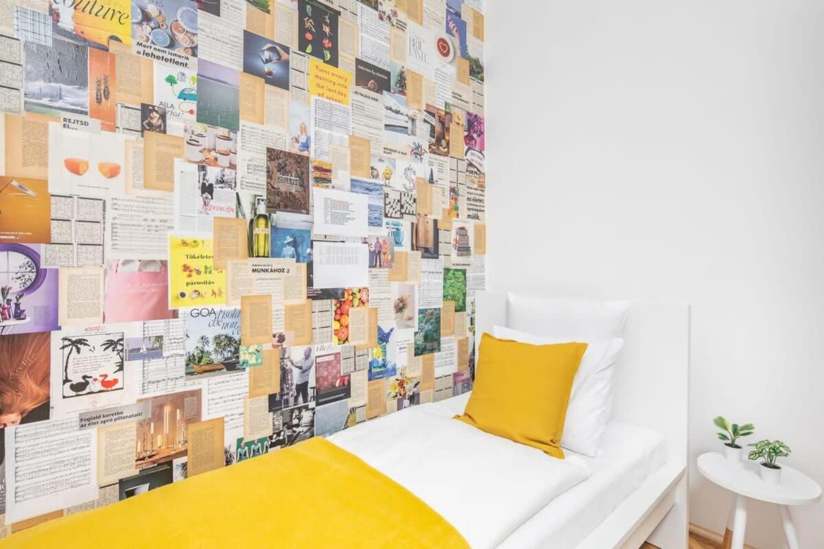 - Comfy - Easy * Budapest