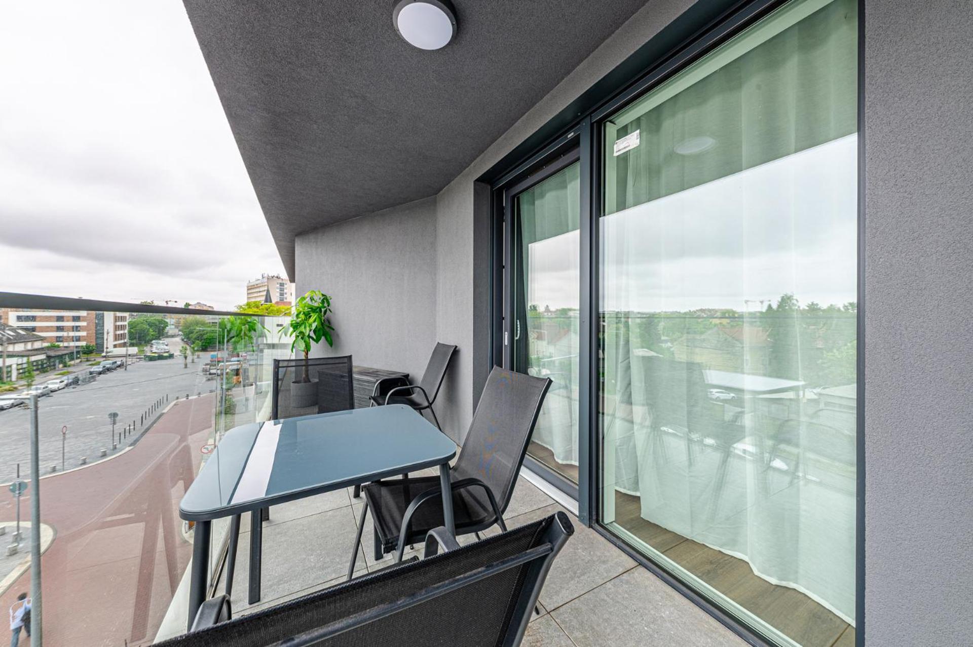 Appartamento Zenit Sunrise Oasis With Terrace & Garage Parking *