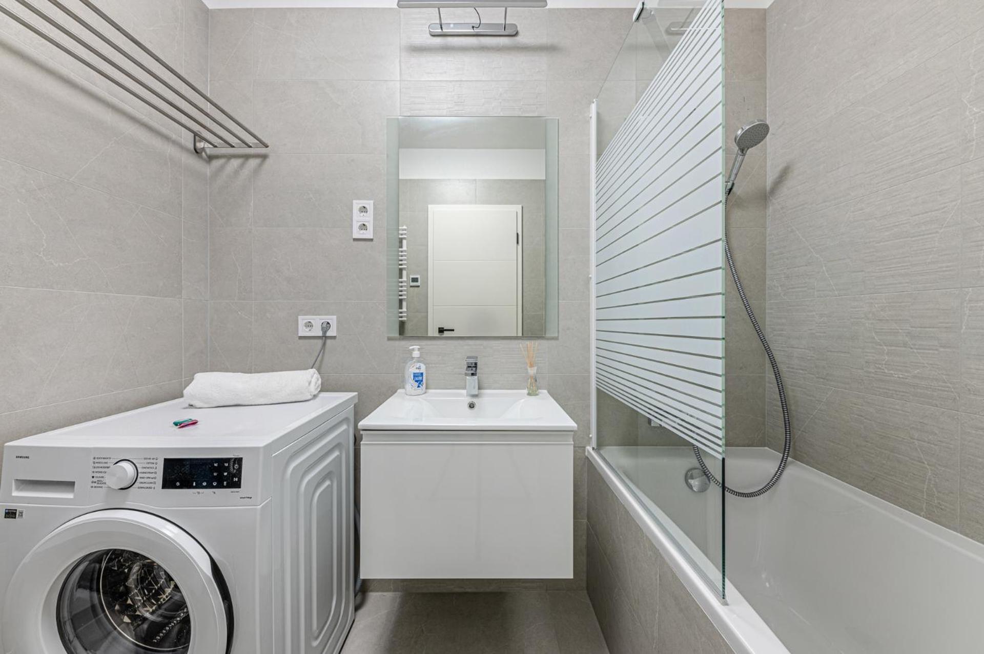 Zenit Sunrise Oasis With Terrace & Garage Parking *