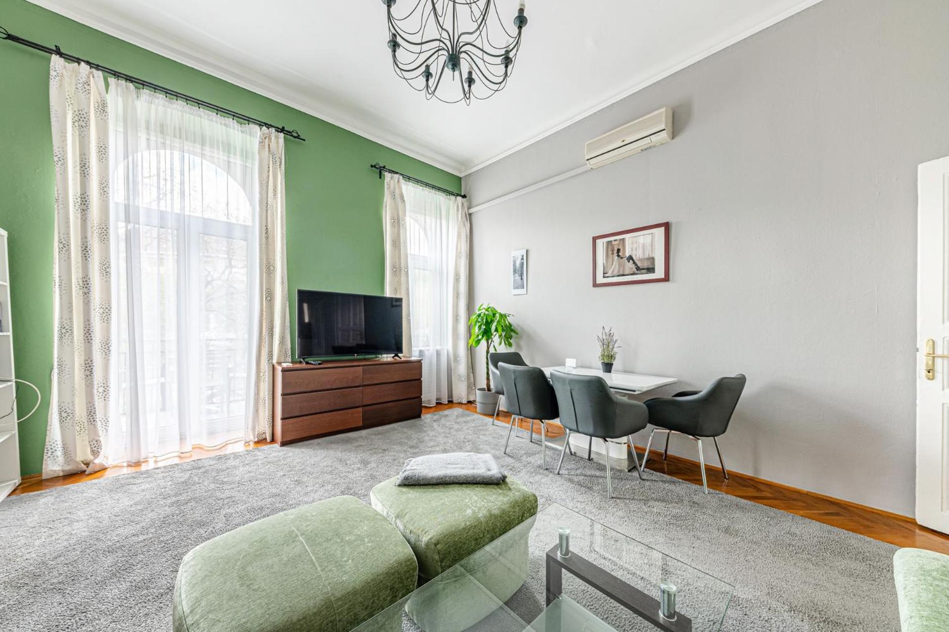 Maison Lumiere Buda - Near M2 Metro Apartment *