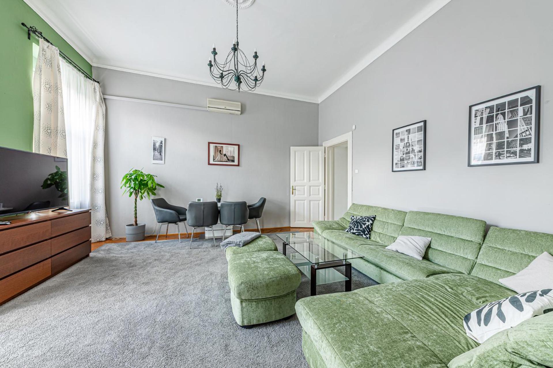 Maison Lumiere Buda - Near M2 Metro Apartment *