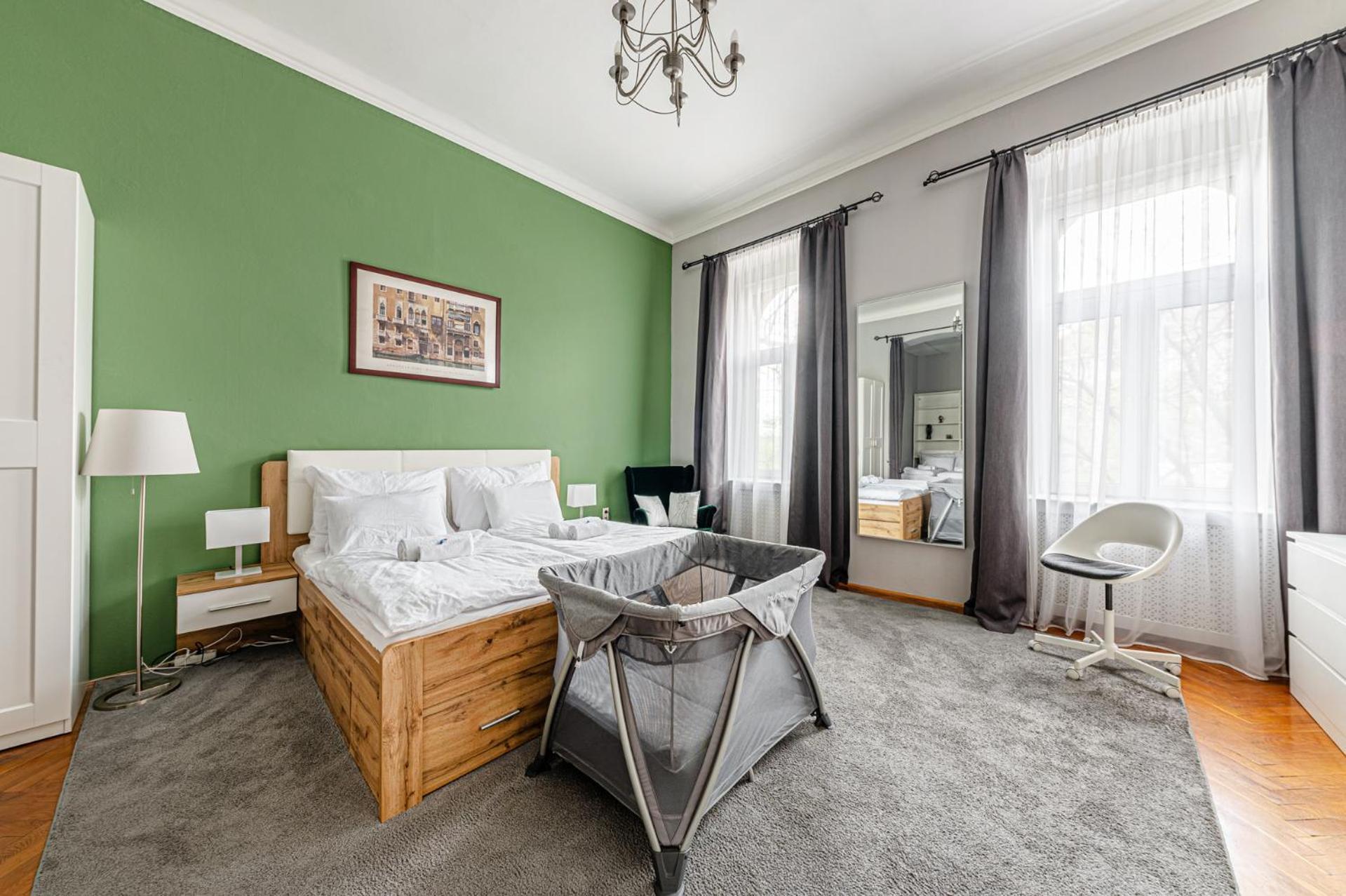 Maison Lumiere Buda - Near M2 Metro Apartment