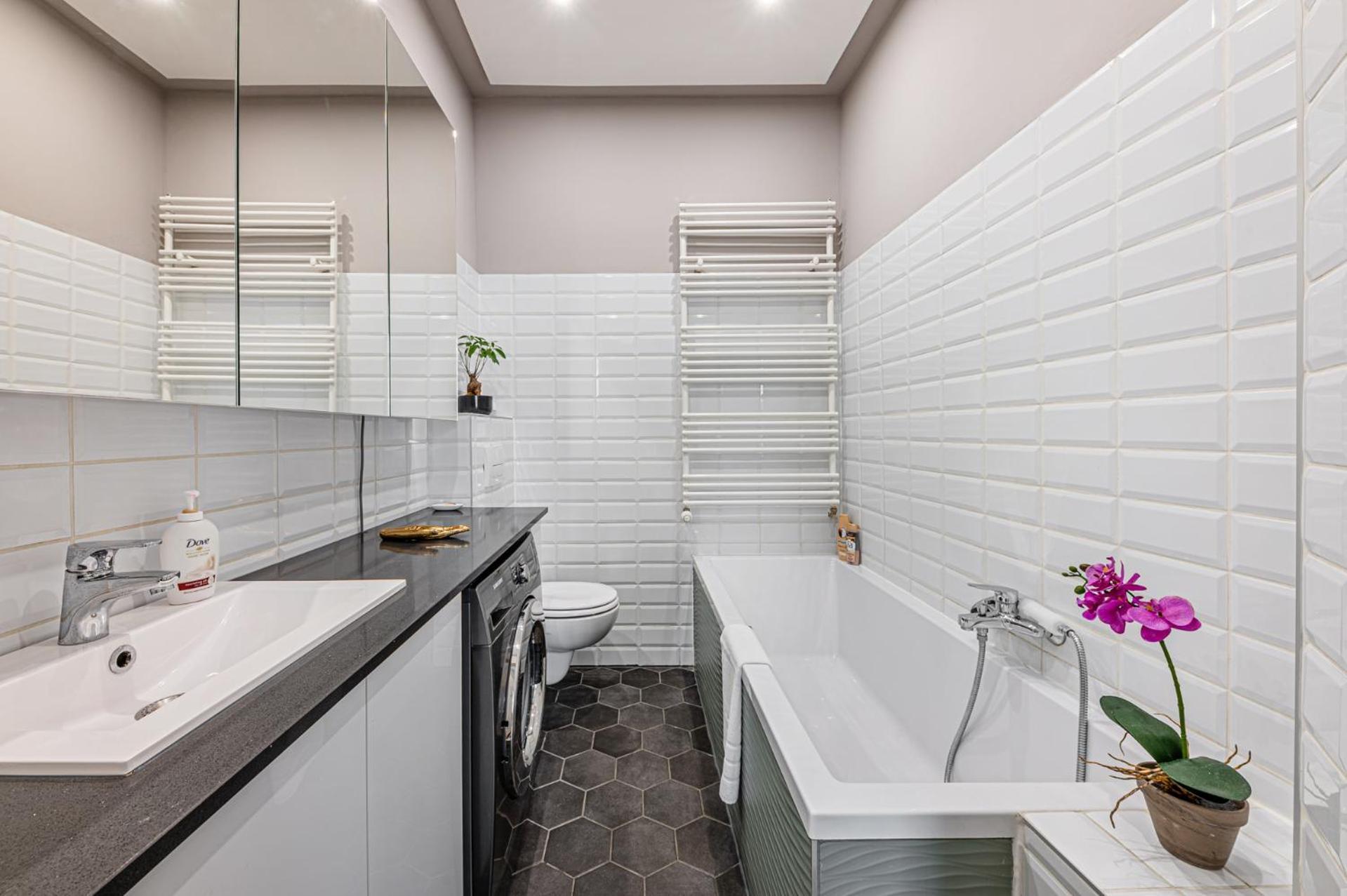 Maison Lumiere Buda - Near M2 Metro Apartment
