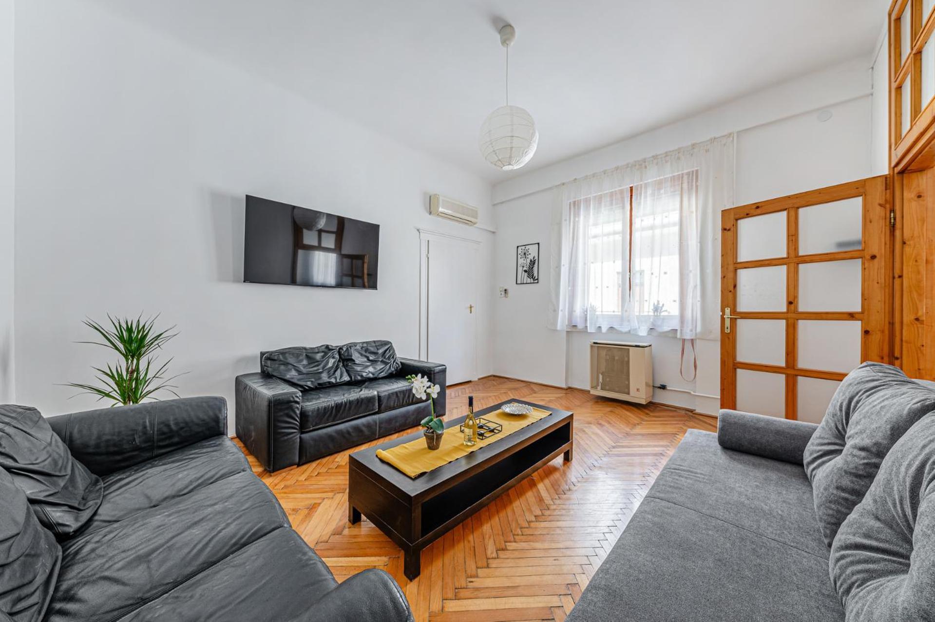 Heart Of The - Spacious -by Astoria Apartamento *