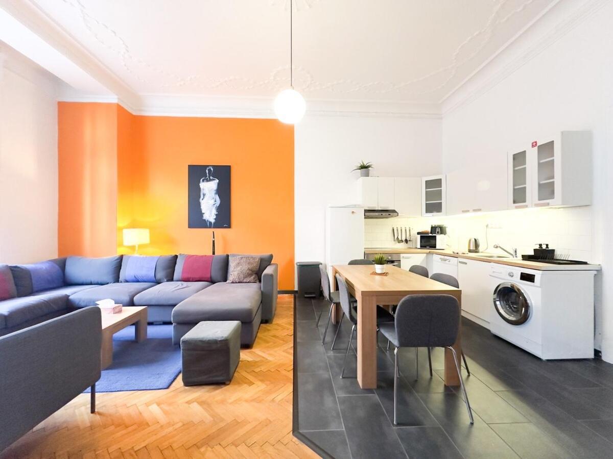 Huge Family Friendly 2br Downtown - Deco House Apartamento Budapest