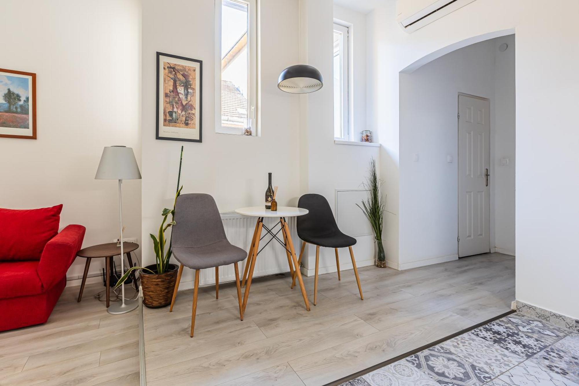 Apartmán Corvin - Uelloi Serviced