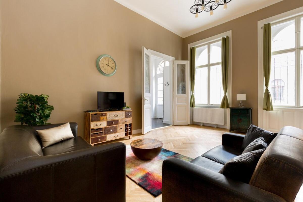 Apartman Mondain
