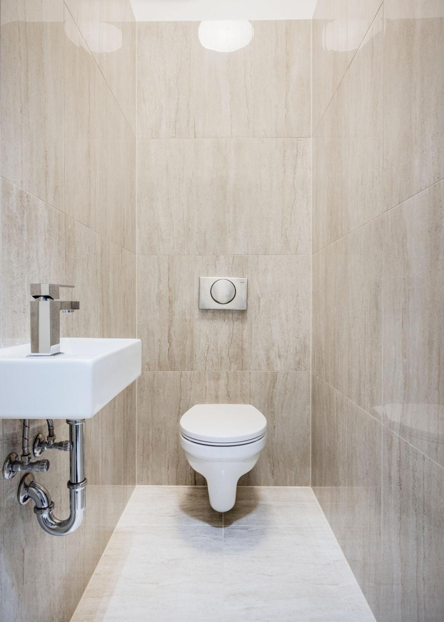 Stylish Ground-floor Comfort W Terrace & Parking * Budapest