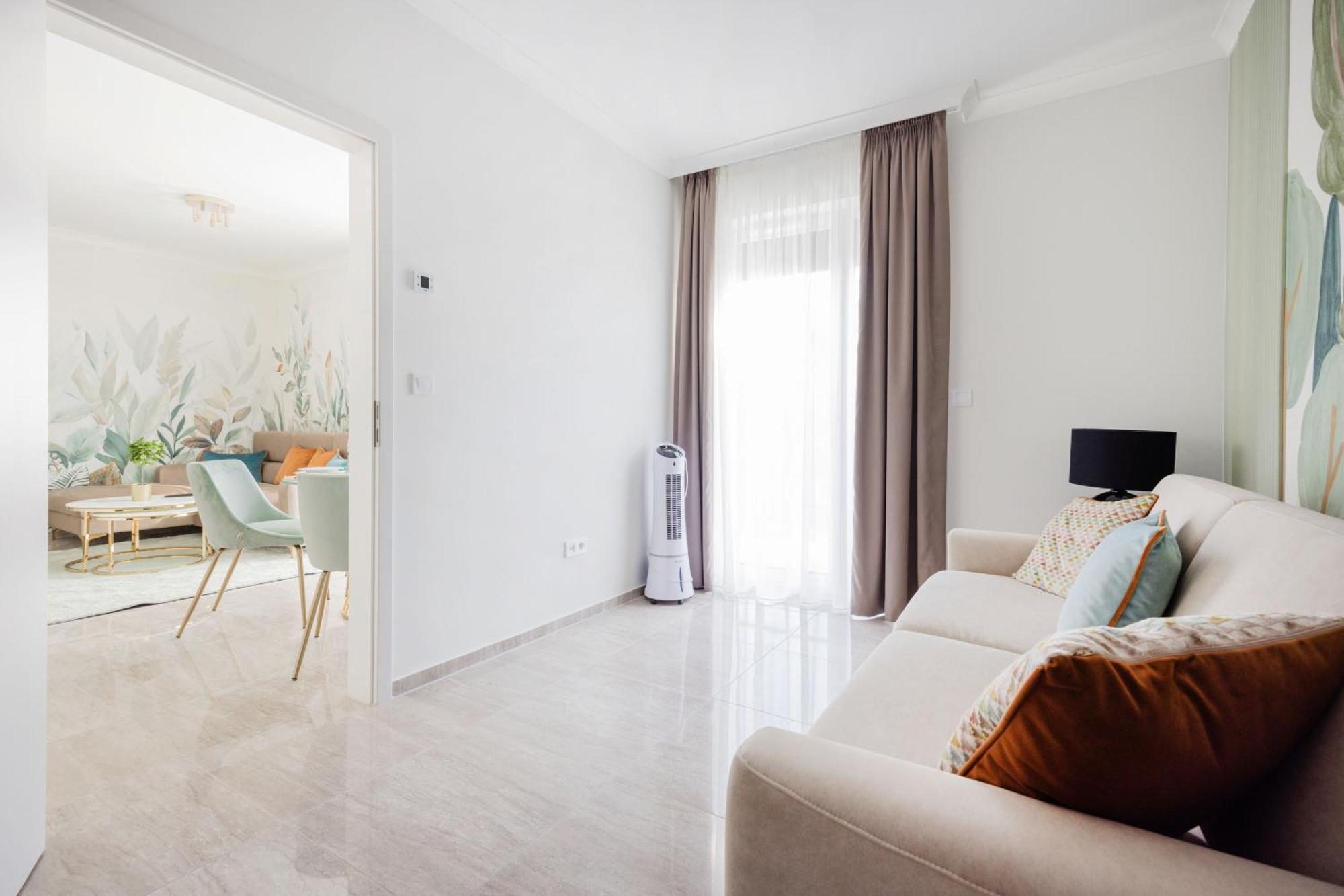 Apartment Your Ideal Escape With Parking Included