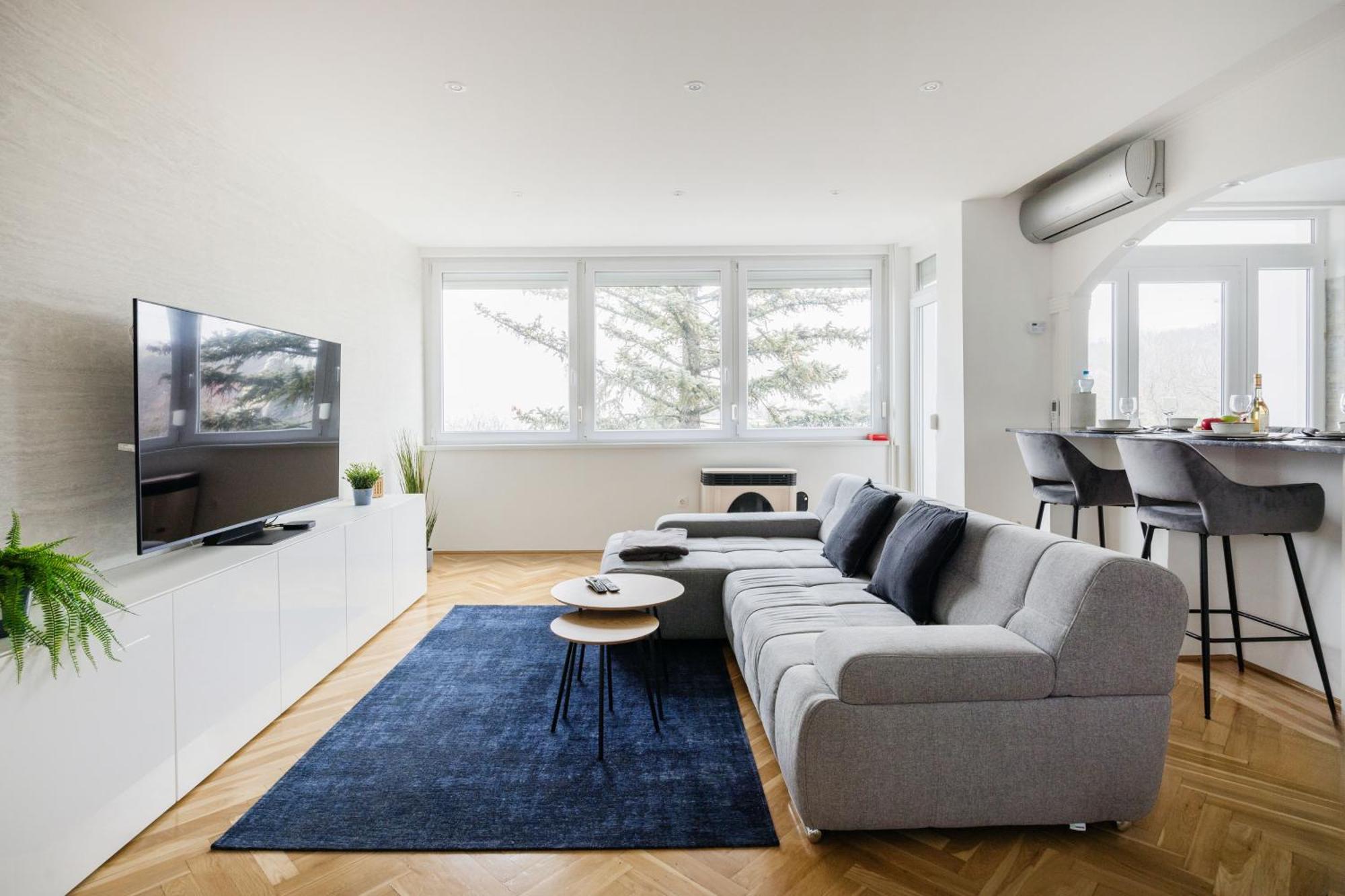 Apartman Tranquil Hideaway On Gellert Hill With Parking Budapest