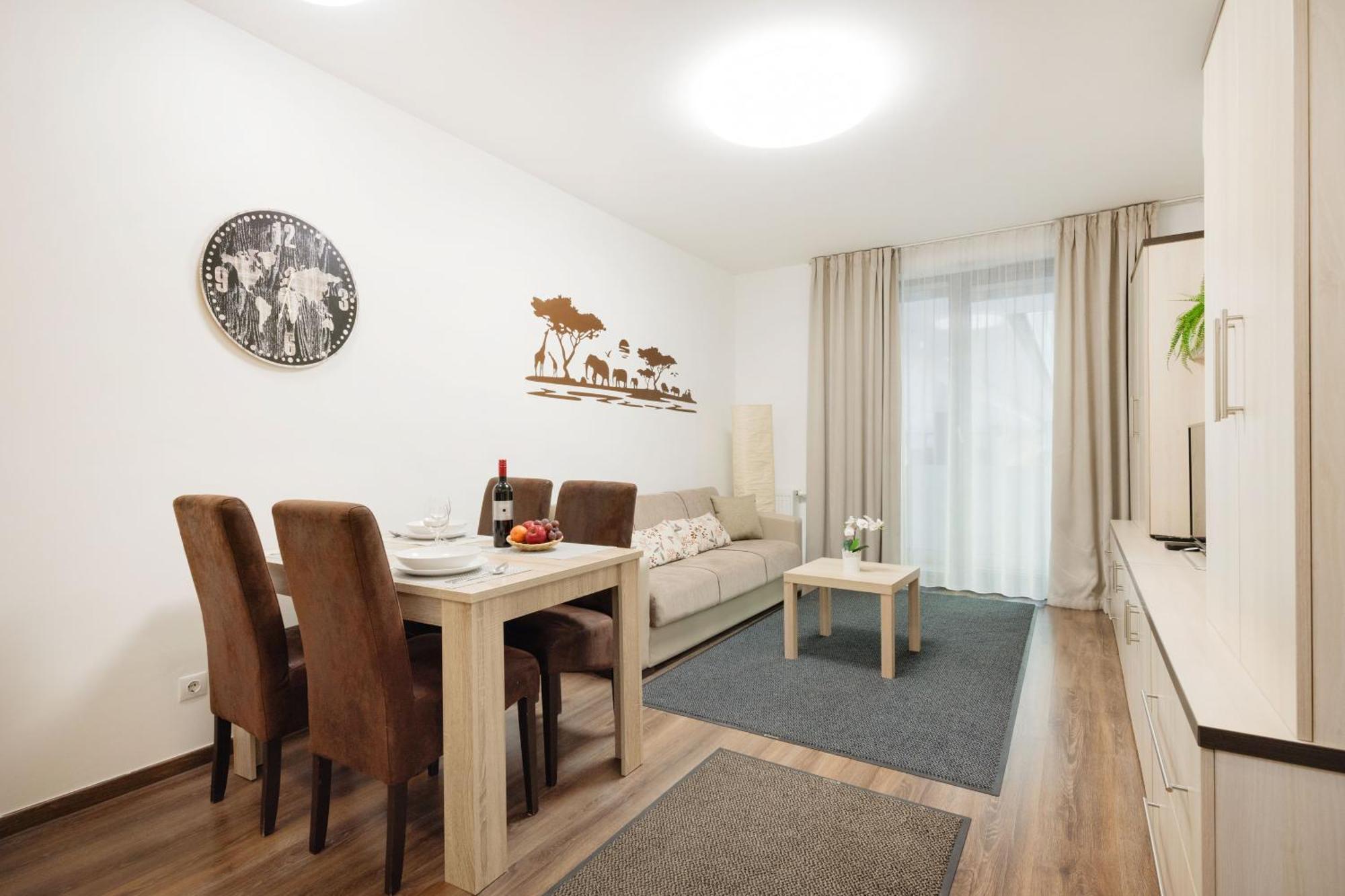 Modern Hub With Terrace & Parking Apartamento *