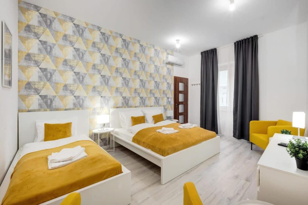 Cozy New With Air-conditioning Boedapest